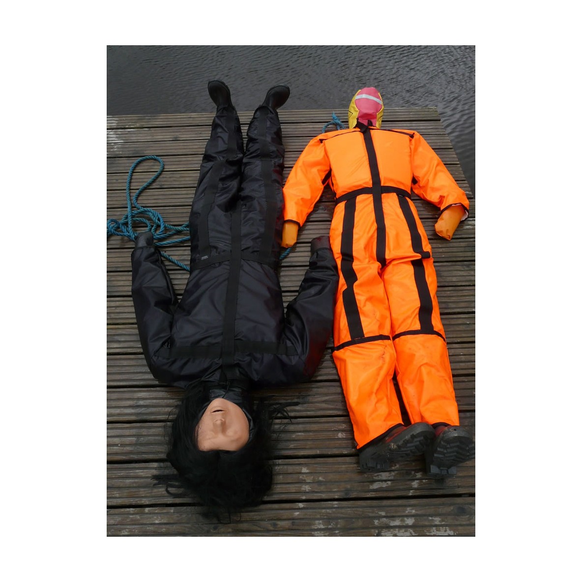 MANNEQUIN DE SAUVETAGE POUR RECUPERATION DES VICTIMES