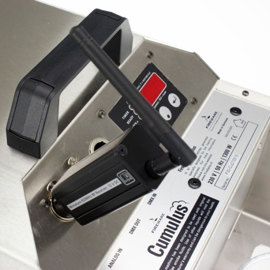 TELECOMMANDE SANS FIL POUR MACHINE A FUMEE