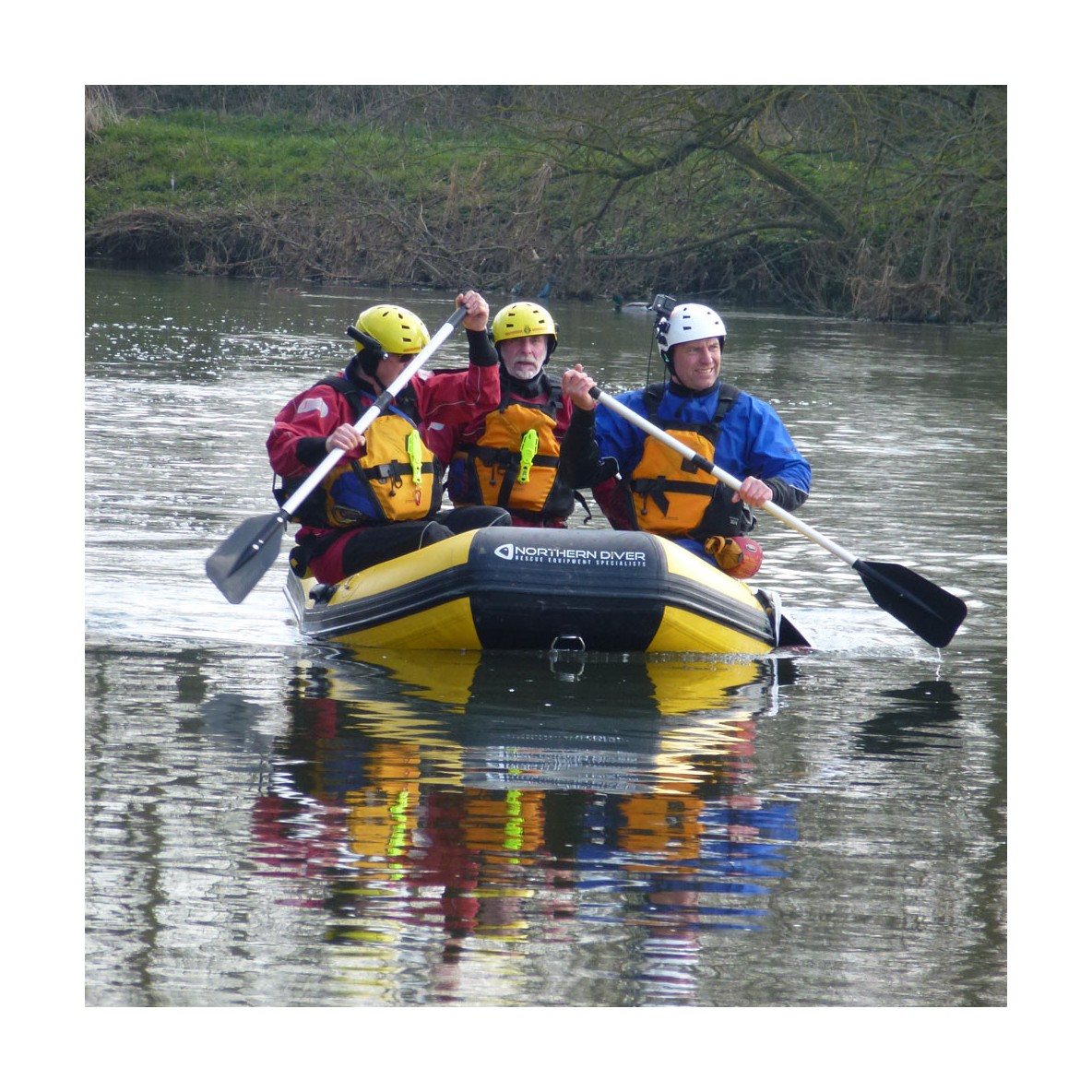 BATEAU GONFLABLE EN PVC 3.2 M