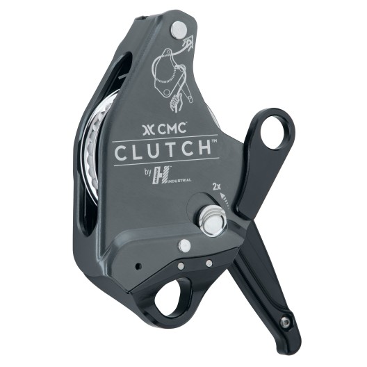 DISPOSITIF DE DEPLACEMENT SUR CORDES POLYVALENT CLUTCH