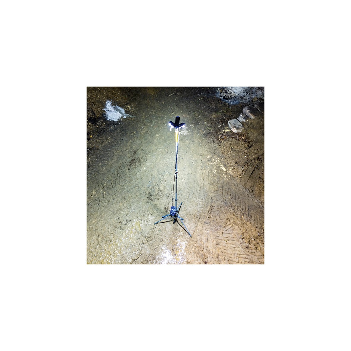 TREPIED POUR ECLAIRAGE K9 / K10