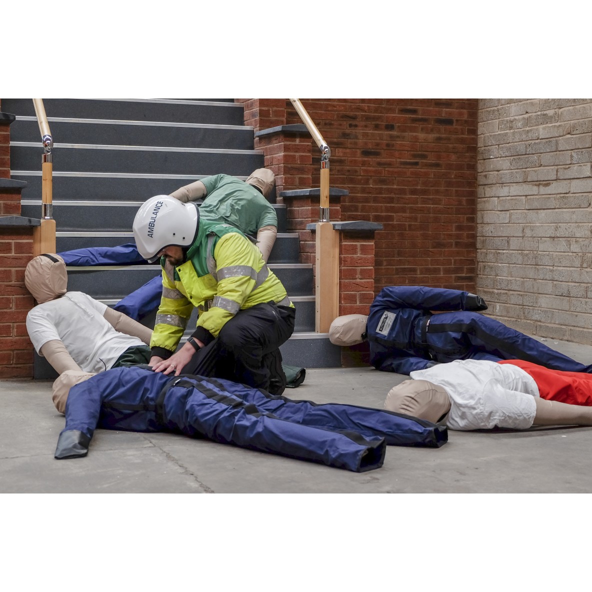 MANNEQUIN D'ENTRAÎNEMENT POUR SAUVETAGE EN MASSE