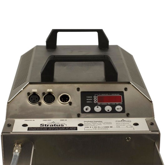 MACHINE A FUMEE INOX STRATUS 2600 W