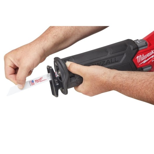SCIE SABRE MILWAUKEE M18 FSZ 802X / 2 BATTERIE 8AH