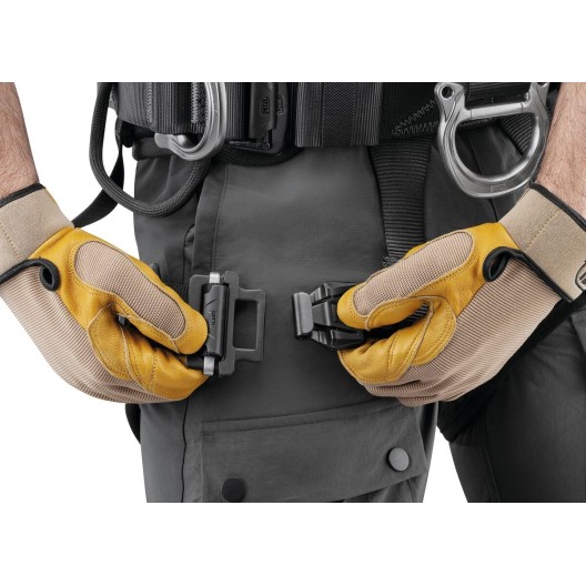 HARNAIS PETZL AVAO FAST VERSION EUROPEENNE